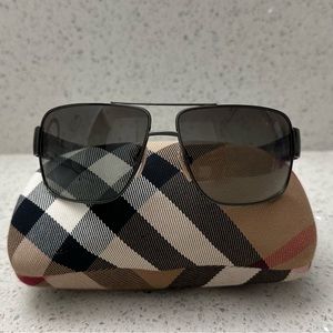 Men’s Burberry sunglasses(dark gray) w/case